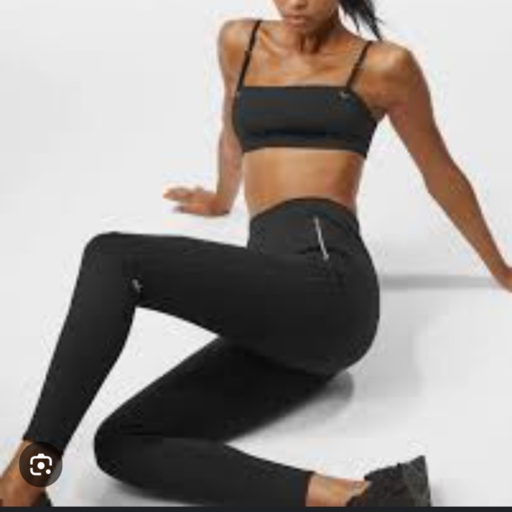 Alo Thrill Seeker Leggings - Picture 3 of 9